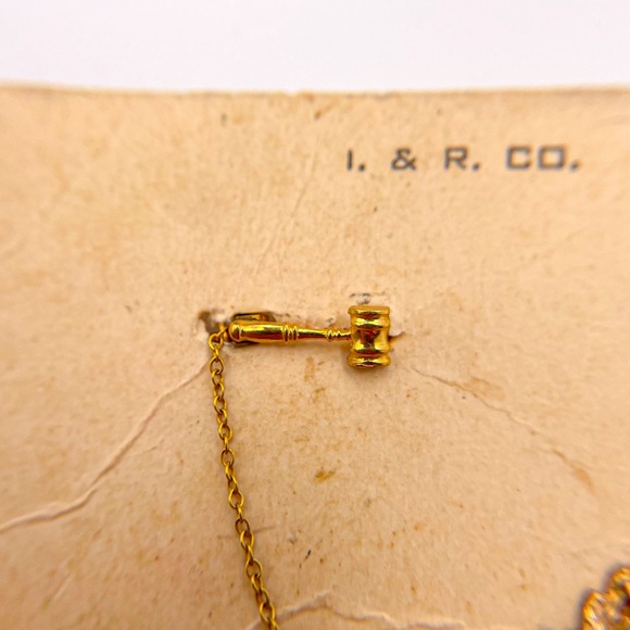 Vintage 1940’s 10k Gold Masonic Eastern Star Enamel Pin Gavel on Original Paper - Picture 5 of 7